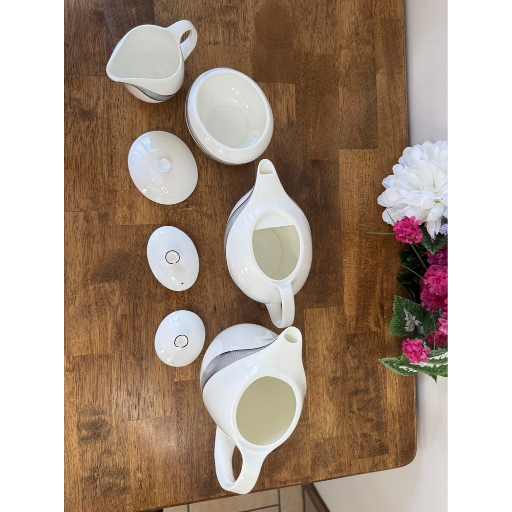 Wedgwood Apollo Bone China Coffee Tea‎ Set Shape 225 Mid Century Modern England - Picture 9 of 10